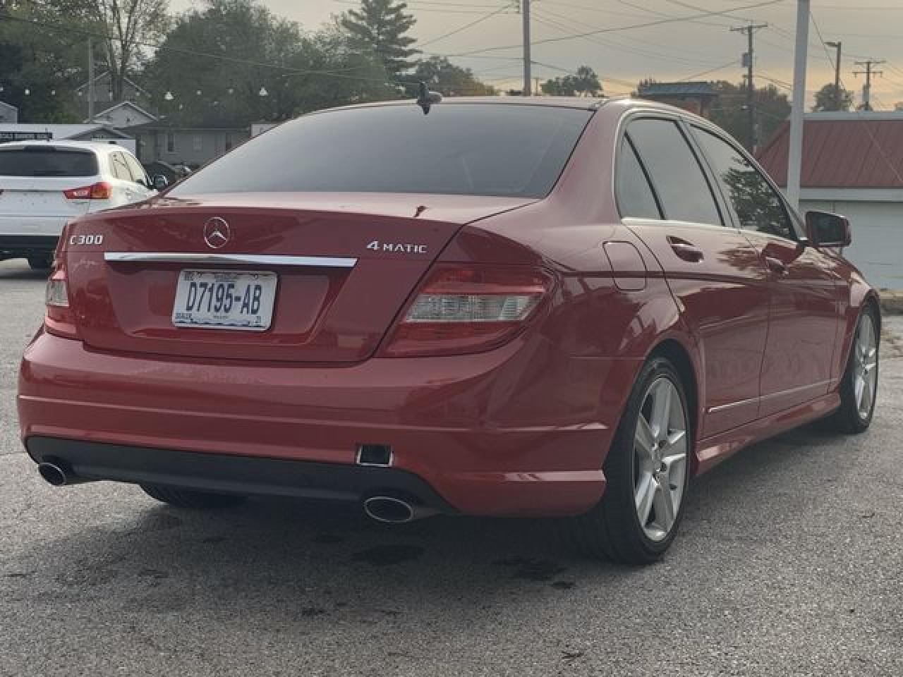 2010 Mercedes-Benz C 300 4Matic VIN: WDDGF8BB1AR103764 Lot: 51714472