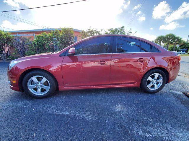 Седани CHEVROLET CRUZE 2014 cryst