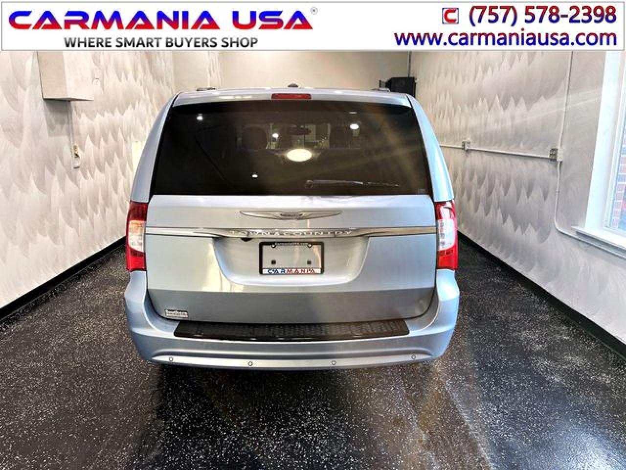 2016 Chrysler Town & Country Touring L VIN: 2C4RC1CG5GR283654 Lot: 51728412