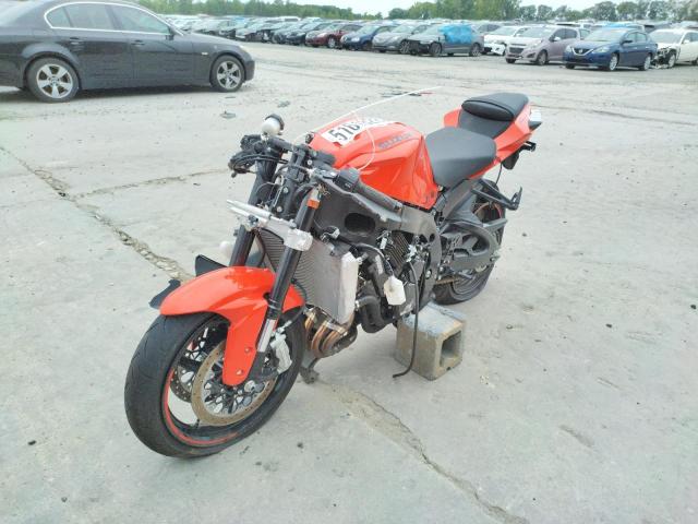 2022 SUZUKI GSX-R600 - JS1GN7FA5N7100905