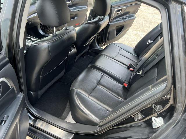 Седаны NISSAN ALTIMA 2016 Черный