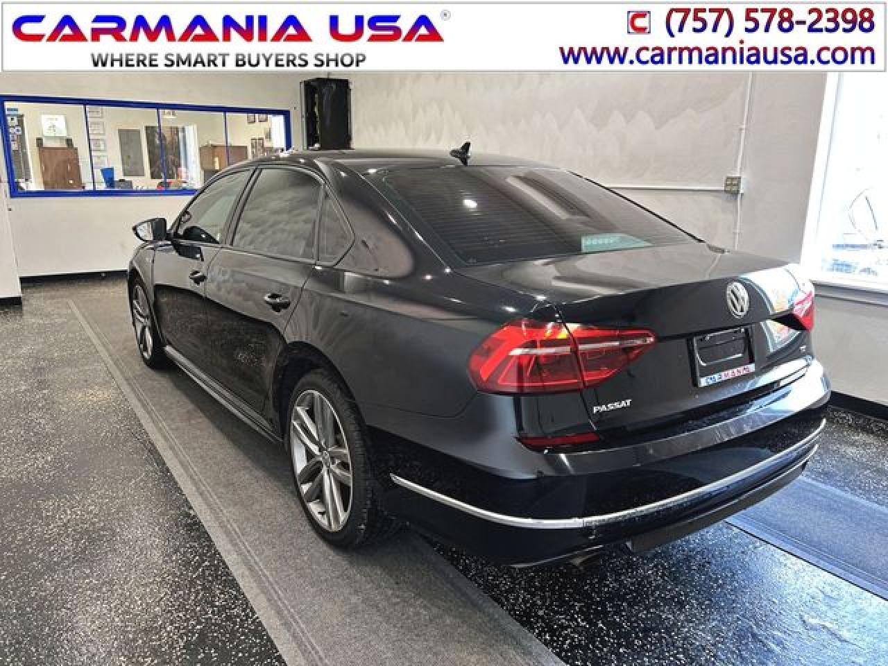 2018 Volkswagen Passat S VIN: 1VWAA7A32JC032142 Lot: 51727982