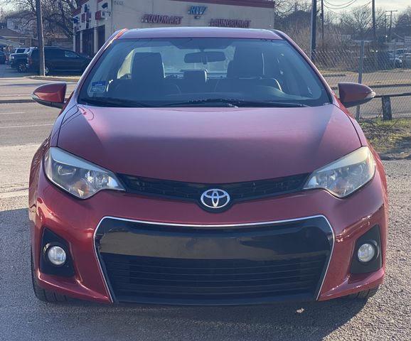 Седаны TOYOTA COROLLA 2014 Красный