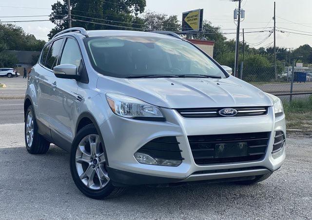 Паркетники FORD ESCAPE 2014 silve