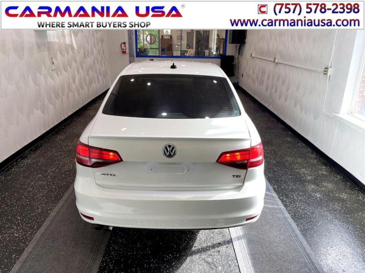 3VWD17AJ9GM278768 2016 Volkswagen Jetta Sport