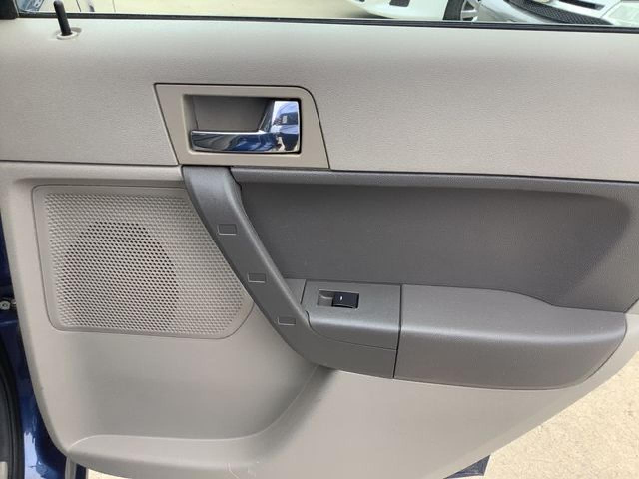 2009 Ford Focus Ses VIN: 1FAHP36N09W229524 Lot: 51760202