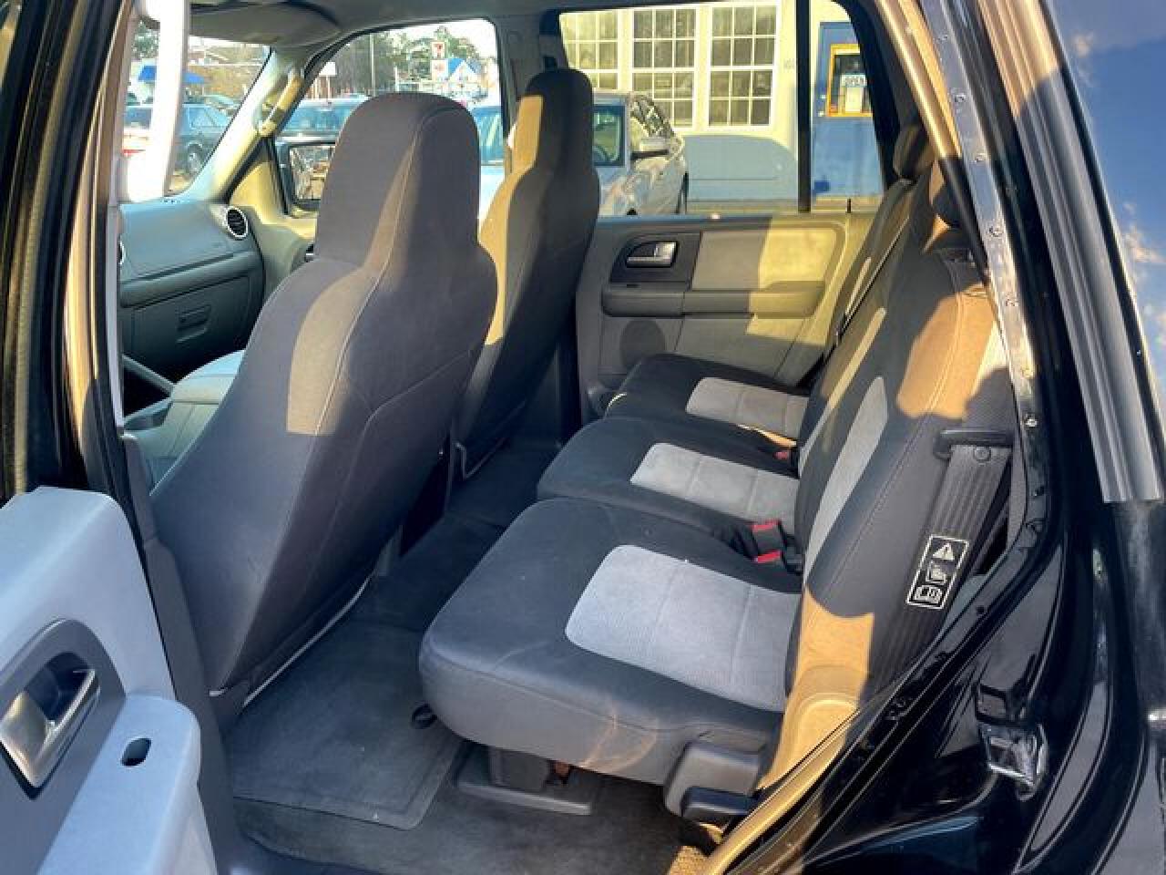 2004 Ford Expedition Xlt VIN: 1FMPU16LX4LA56988 Lot: 51732122