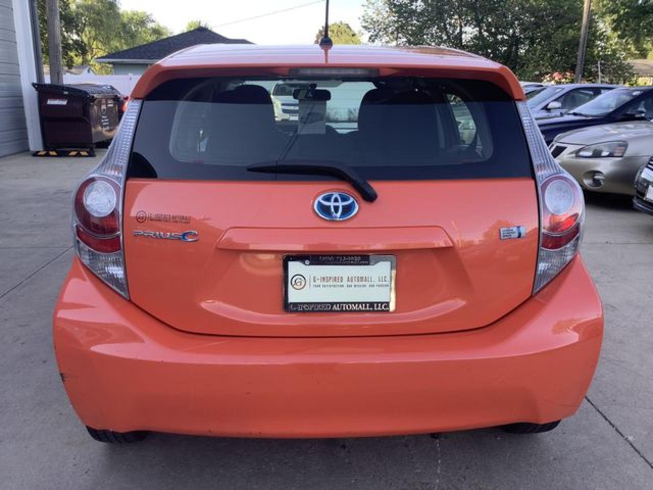 2013 Toyota Prius C VIN: JTDKDTB3XD1046053 Lot: 51760012