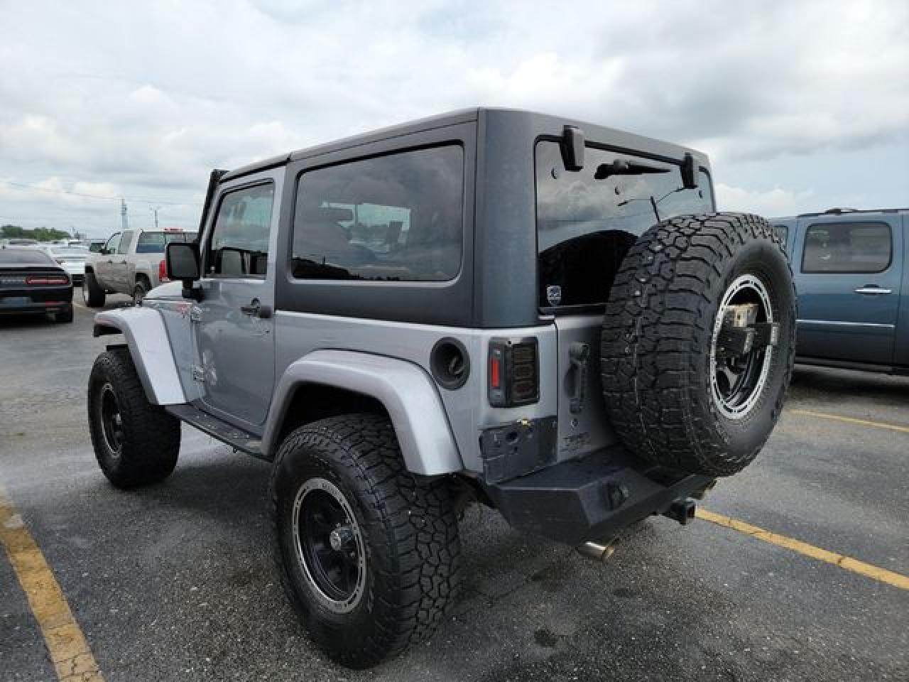 1C4AJWBG9FL674234 2015 Jeep Wrangler Sahara