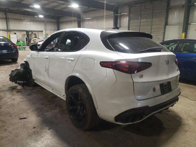 2018 ALFA ROMEO STELVIO QU ZASFAKEV1J7C09657