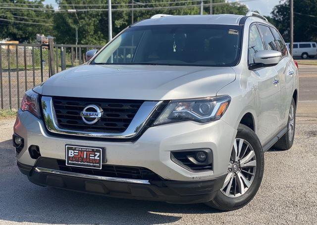 NISSAN PATHFINDER 2017 silve