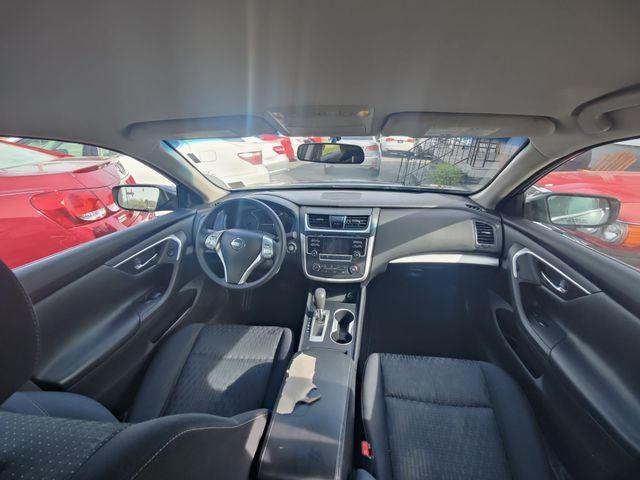 Седаны NISSAN ALTIMA 2016 Черный