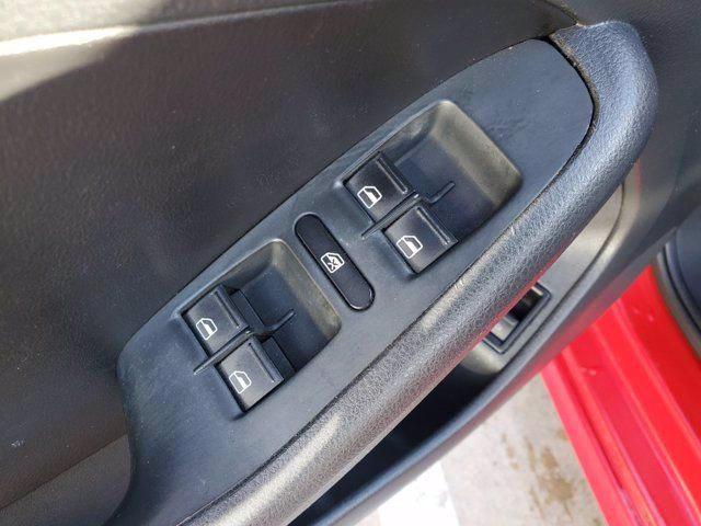 Седаны VOLKSWAGEN JETTA 2014 torna