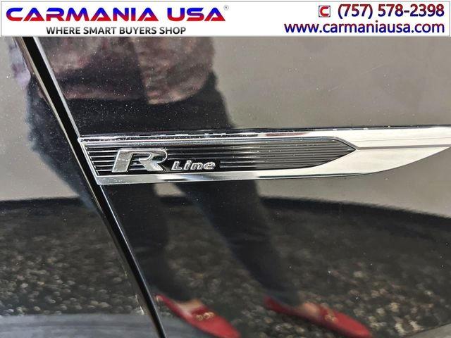  VOLKSWAGEN PASSAT 2018 Черный