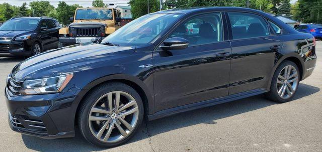  VOLKSWAGEN PASSAT 2018 Черный