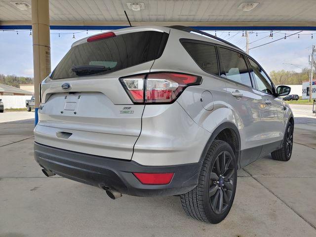  FORD ESCAPE 2018 silve