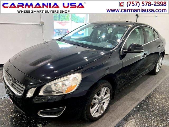 Седани VOLVO S60 2012 Чорний