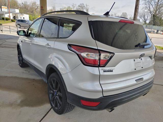  FORD ESCAPE 2018 silve