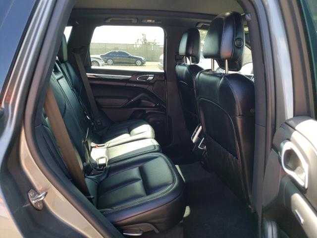 2017 PORSCHE CAYENNE S WP1AB2A22HLA52457