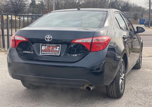 Седаны TOYOTA COROLLA 2017 dark