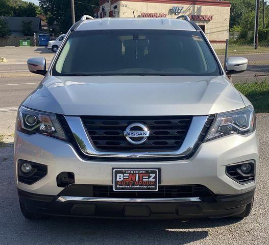  NISSAN PATHFINDER 2017 silve