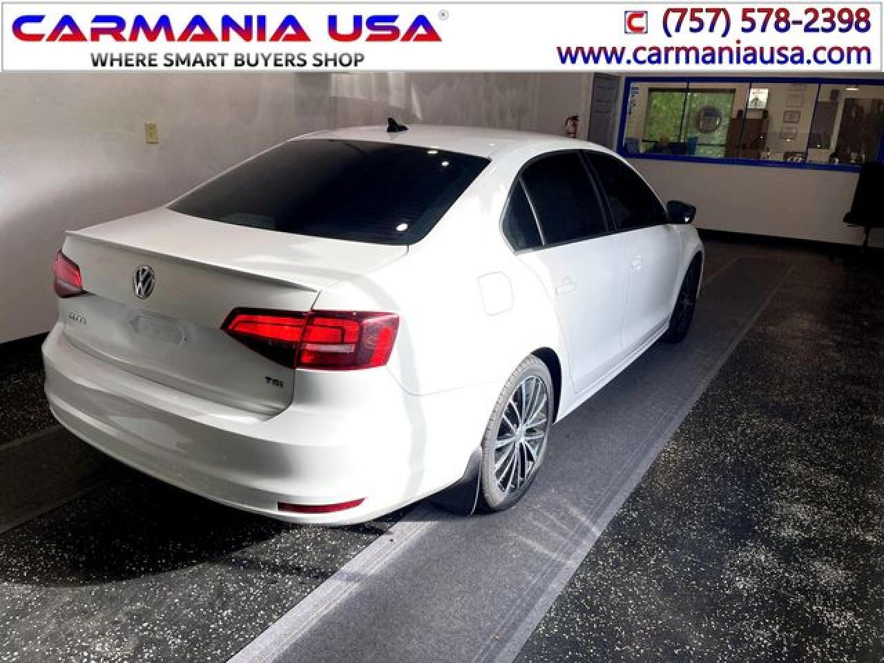 3VWD17AJ9GM278768 2016 Volkswagen Jetta Sport