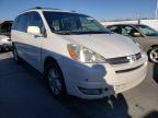 2004 TOYOTA  SIENNA