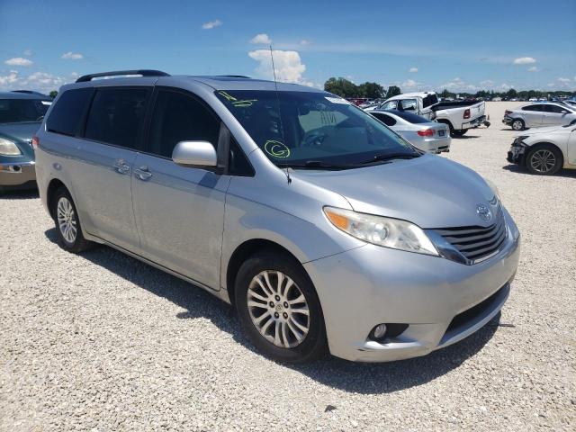 Toyota Sienna XLE