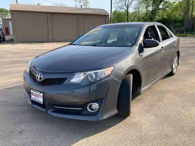 Седаны TOYOTA CAMRY 2012 Серый
