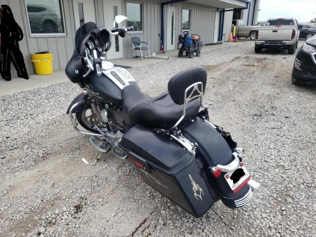 2010 HARLEY-DAVIDSON FLHX 1HD1KB411AB672439