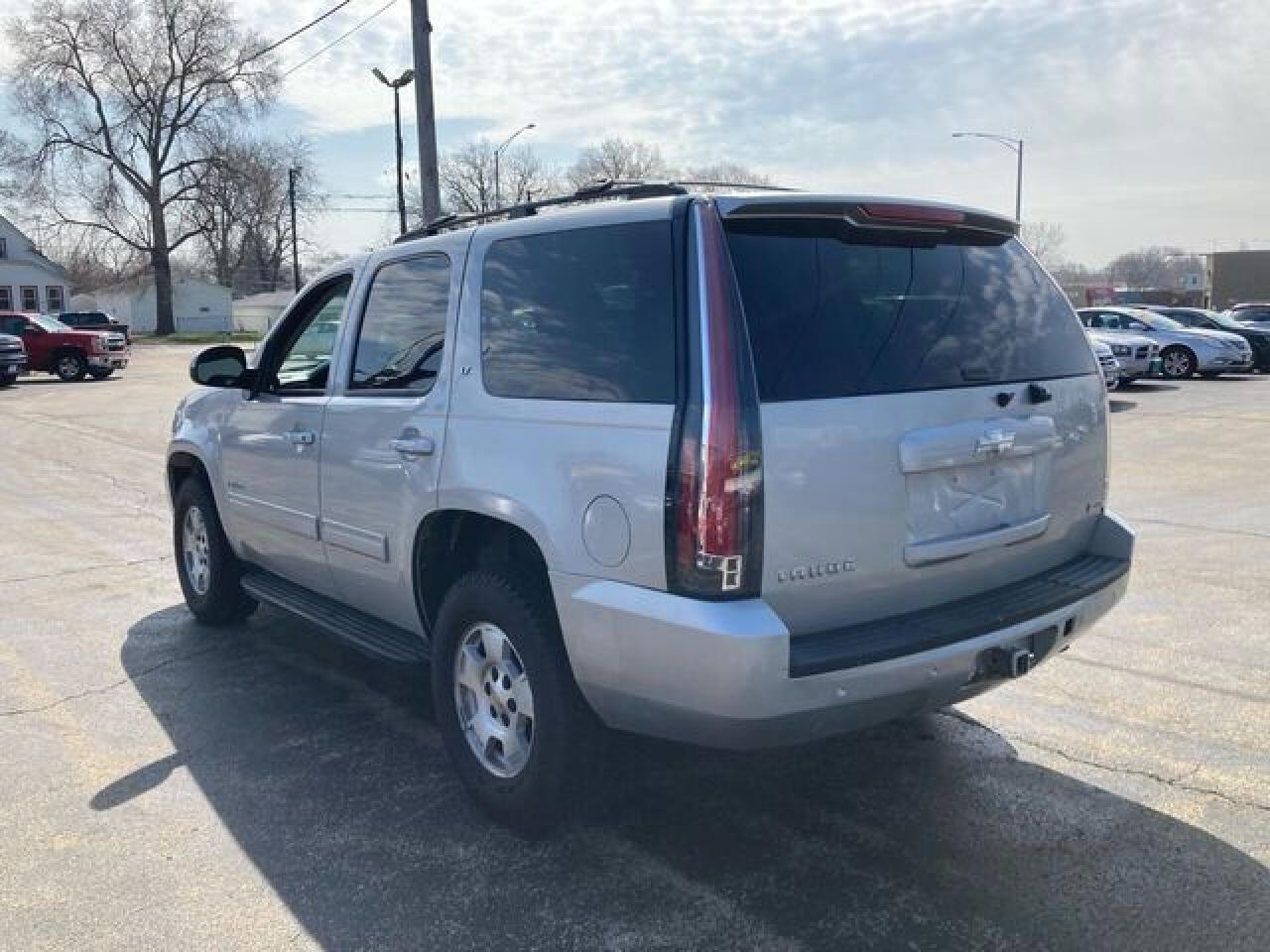 2011 Chevrolet Tahoe K1500 Lt VIN: 1GNSKBE03BR157762 Lot: 51915172
