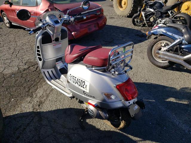 2016 VESPA GTS 300 SU ZAPM459L9G5300177