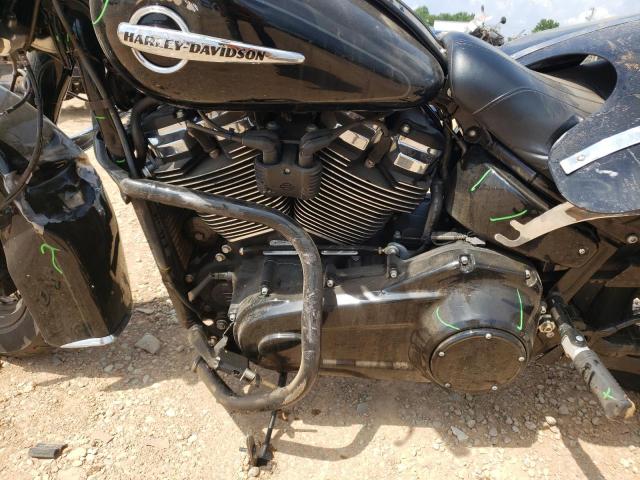 2019 HARLEY-DAVIDSON FLHC 1HD1YAJ18KC012312