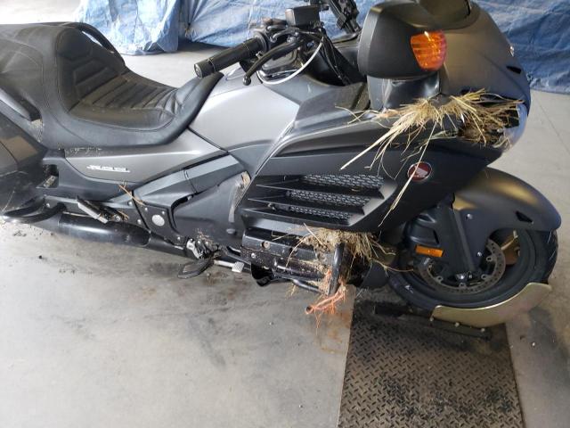 2016 HONDA GL1800 B JH2SC6816GK300129