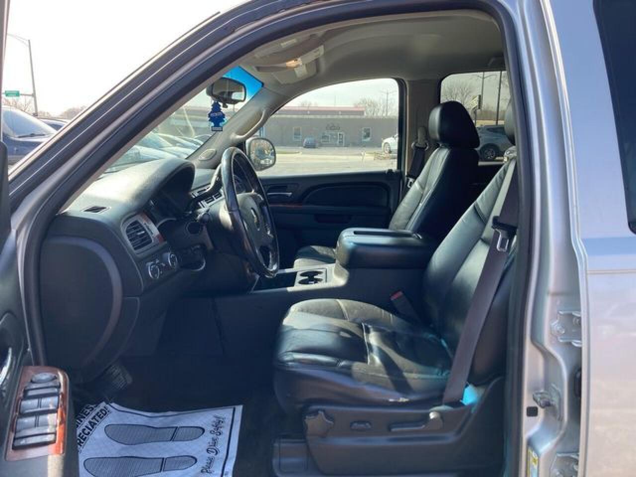 2011 Chevrolet Tahoe K1500 Lt VIN: 1GNSKBE03BR157762 Lot: 51915172