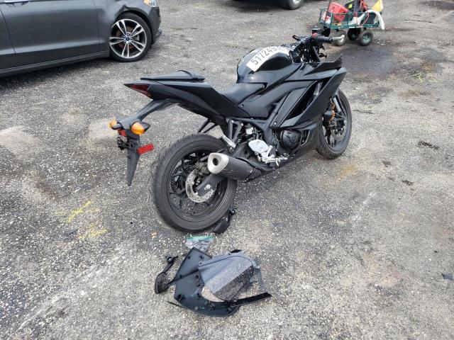 2021 YAMAHA YZFR3 A MH3RH18Y1MK006076