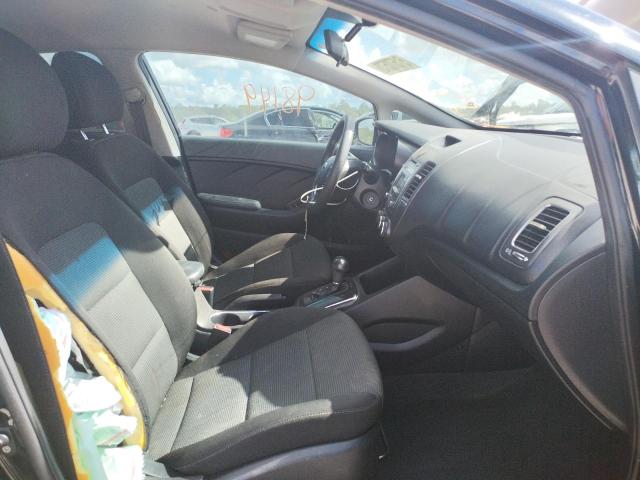 3KPFK4A78HE118064 KIA FORTE LX
