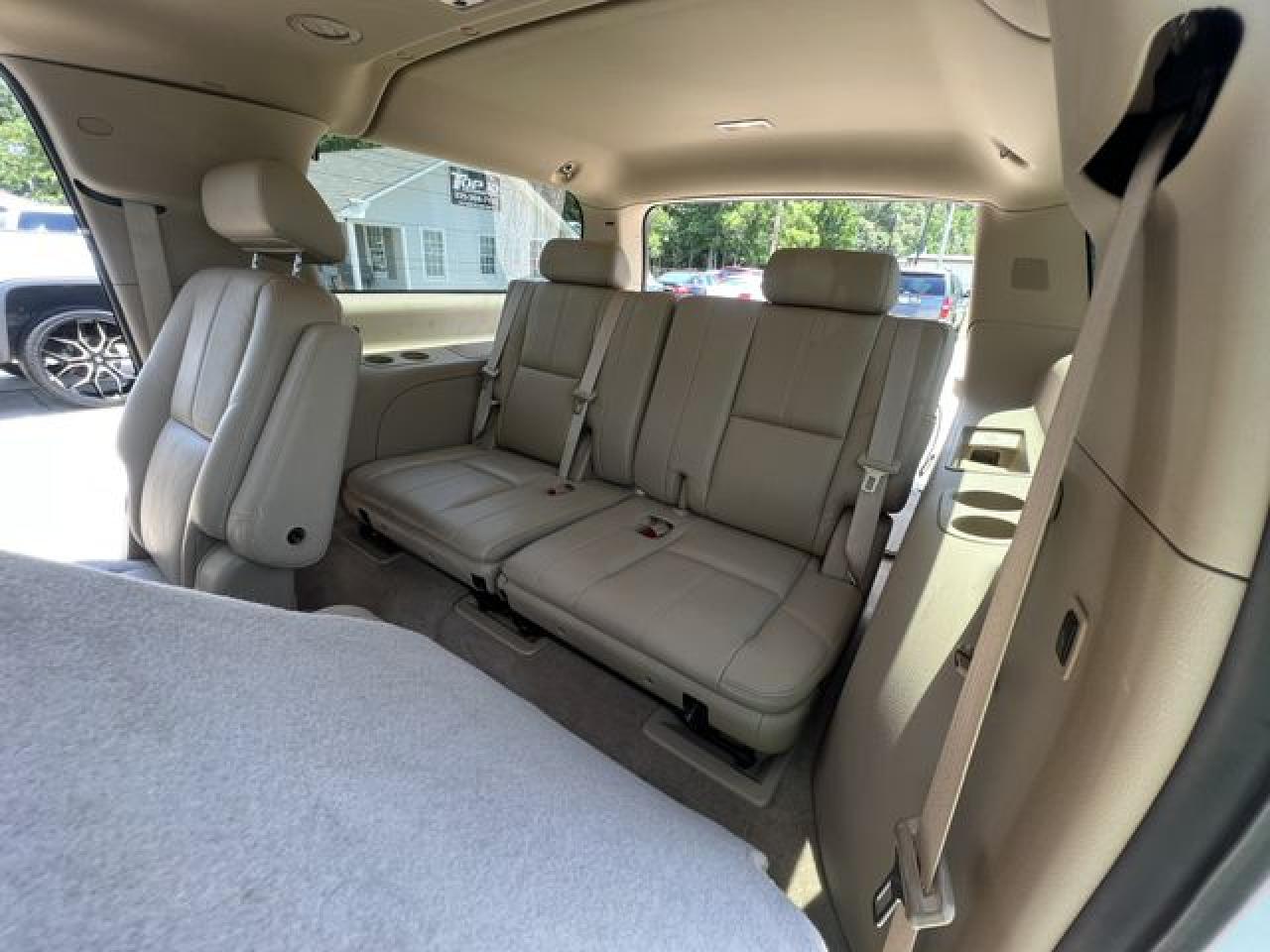 2008 Chevrolet Suburban C1500 Ls VIN: 3GNFC16038G174691 Lot: 52073332