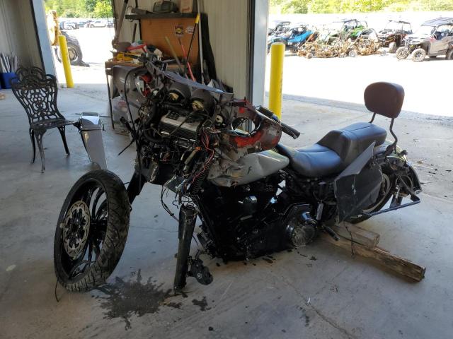2011 HARLEY-DAVIDSON FLHXSE2 1HD1PZ819BB953605