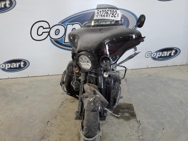 2010 HARLEY-DAVIDSON FLHTCUSE5 1HD1PR823AB957933