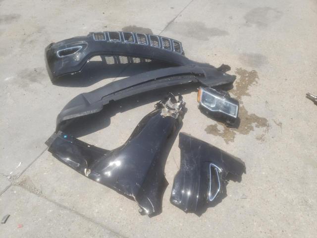 1C4RJFAG0MC812597 Jeep Grand Cherokee Laredo