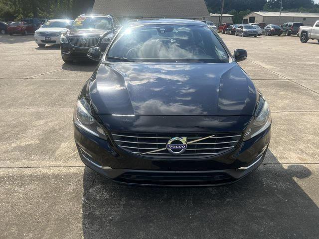 Седани VOLVO S60 2016 Чорний