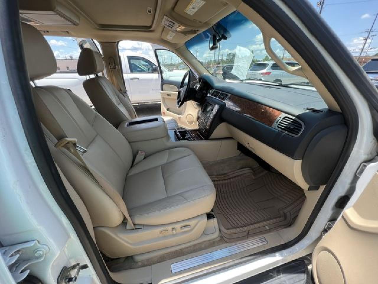 2008 Chevrolet Suburban C1500 Ls VIN: 3GNFC16038G174691 Lot: 52073332