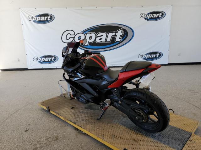 2020 YAMAHA YZFR3 A MH3RH18YXLK004146
