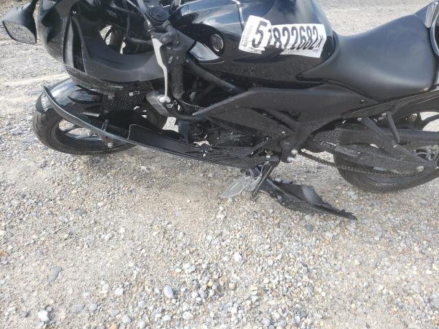 2022 YAMAHA YZFR3 A MH3RH18Y1NK008752