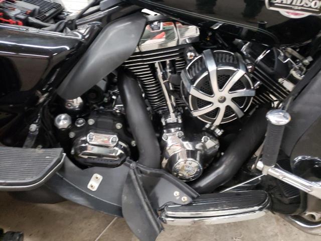 2010 HARLEY-DAVIDSON FLHTCUTG 1HD1MAM11AB852332