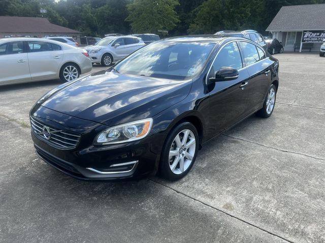 Седани VOLVO S60 2016 Чорний