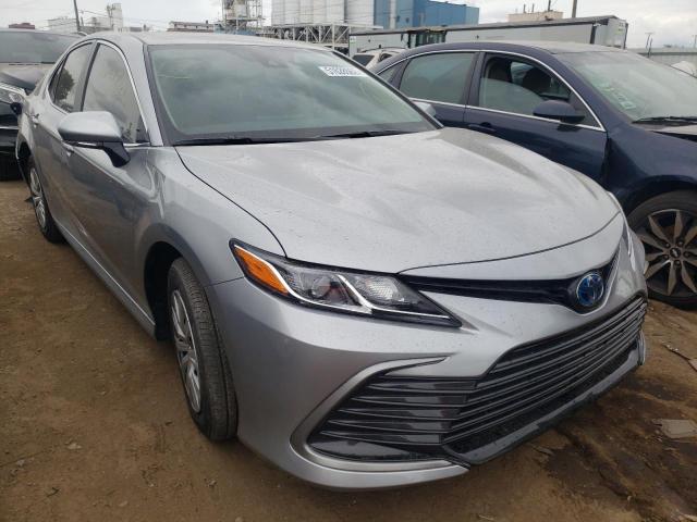 Salvage cars for sale from Copart Chicago Heights, IL: 2022 Toyota Camry LE