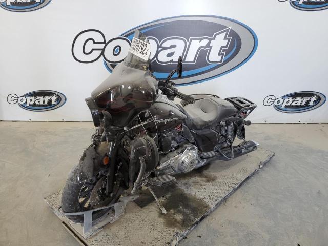 2010 HARLEY-DAVIDSON FLHTCUSE5 1HD1PR823AB957933