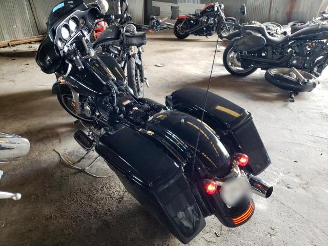 2010 HARLEY-DAVIDSON FLHX 1HD1KB416AB606677